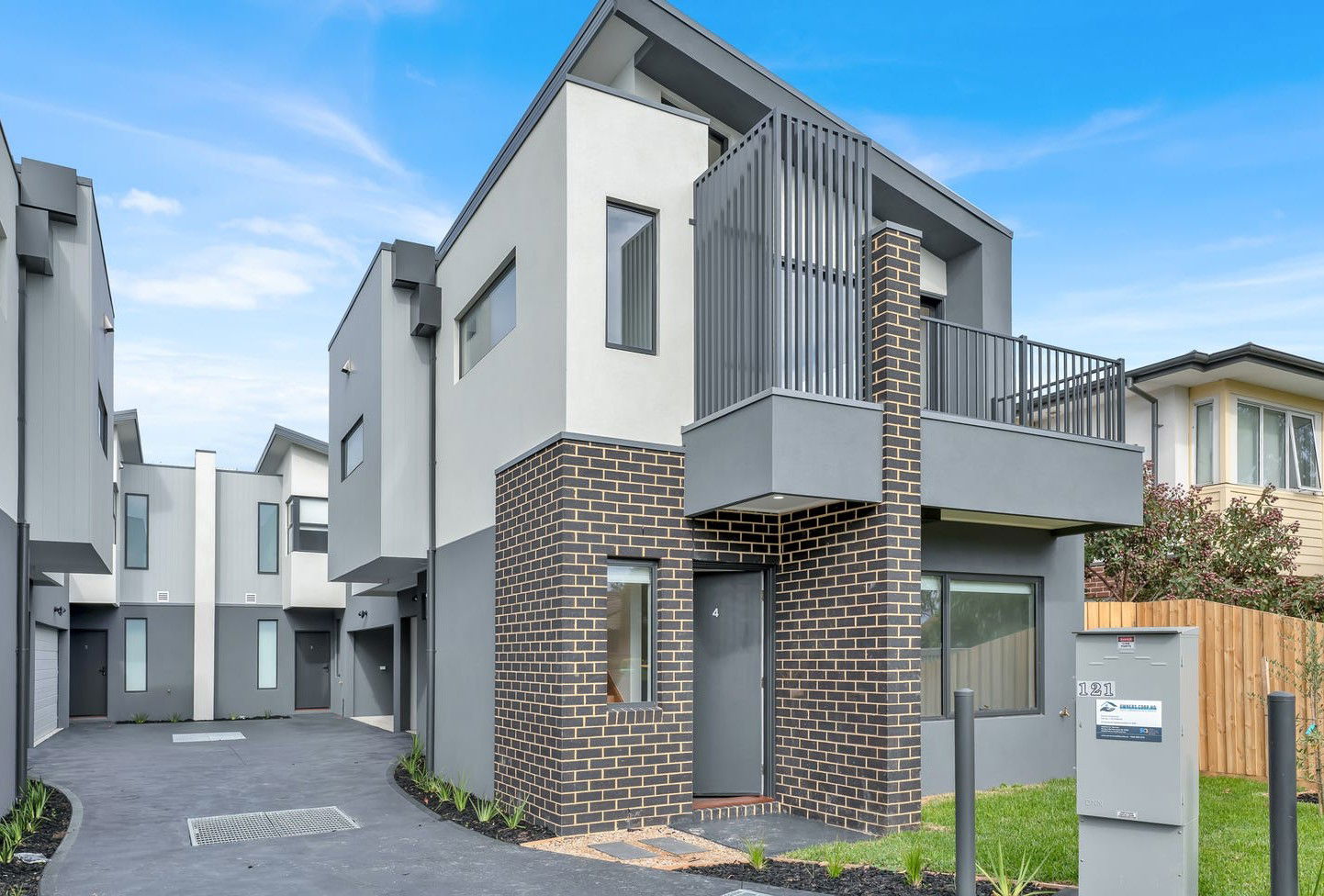 Main listing image for 4/121 Altona St, Heidelberg West  VIC  3081