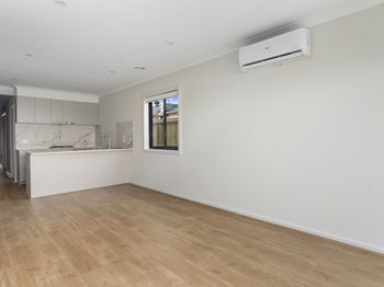 Image 5 for 3 Blackscroft Road, Thornhill Park  VIC  3335