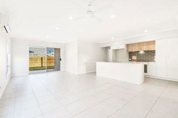 Image 3 for 8 Byron Avenue, Newport  QLD  4020