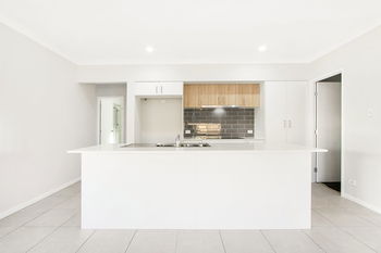 Image 4 for 8 Byron Avenue, Newport  QLD  4020