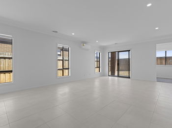 Image 6 for 358 Charlemont Rd, Armstrong Creek  VIC  3217