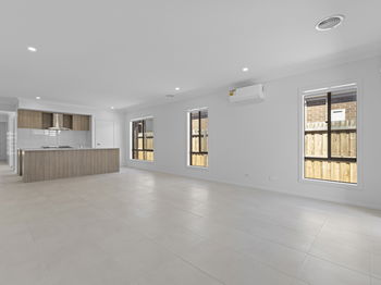 Image 5 for 358 Charlemont Rd, Armstrong Creek  VIC  3217