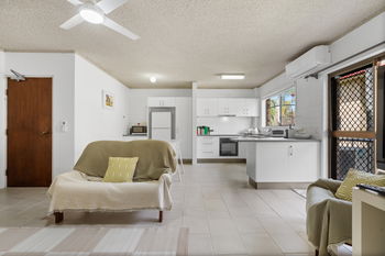 Image 4 for 3/12 Allara Avenue, Palm Beach  QLD  4221