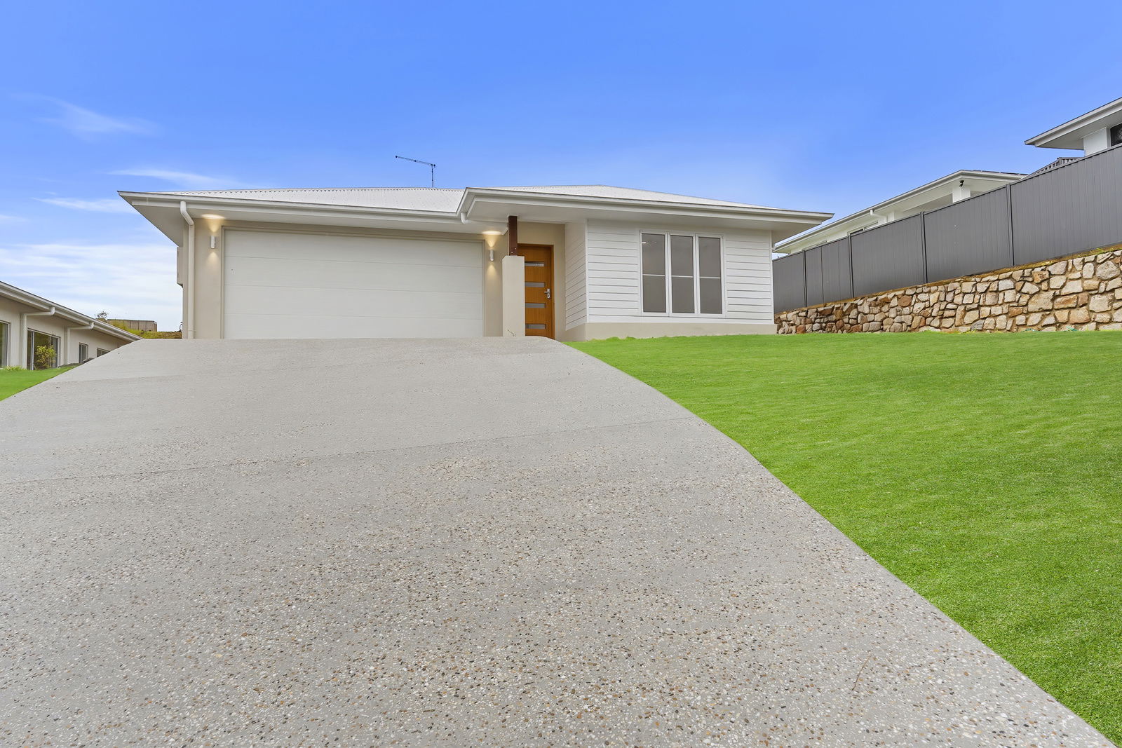 Main listing image for 49 Serenity Dr, Southside  QLD  4570