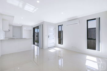 Image 3 for 2/41 Anne Street, Park Ridge  QLD  4125