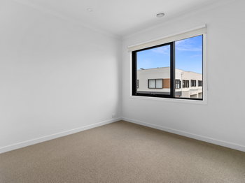 Image 6 for 60 Shoreline Cres, Carrum Downs  VIC  3201
