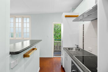 Image 5 for 1/24 Brinawa St, Camp Hill  QLD  4152