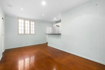 Image 4 for 1/24 Brinawa St, Camp Hill  QLD  4152