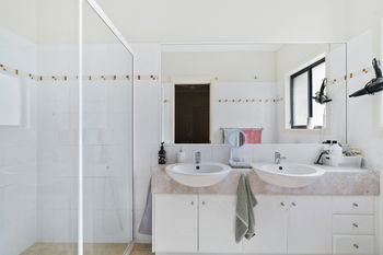 Image 5 for 13 Campelles Ave, Varsity Lakes  QLD  4227