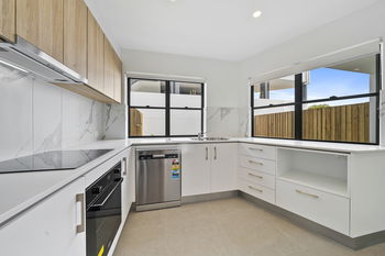 Image 4 for 21/9 Koel Circuit, Peregian Springs  QLD  4573