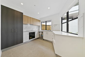 Image 5 for 21/9 Koel Circuit, Peregian Springs  QLD  4573