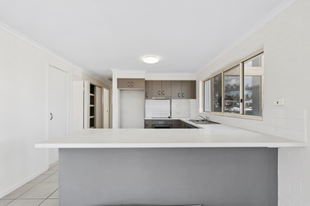 Image 6 for 2/27 Mahia Terrace, Kings Beach  QLD  4551