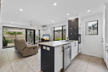 Image 5 for 5 Potts St, Palmview  QLD  4553