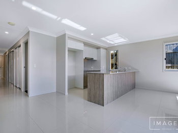 Image 4 for 1/13 Mount Mitchell St, Park Ridge  QLD  4125