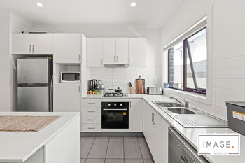 Image 5 for 6/41 Latham St, Werribee  VIC  3030