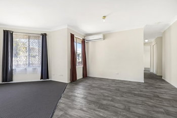 Image 5 for 16 Elkhorn St, Bellbird Park  QLD  4300