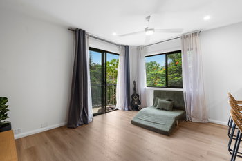 Image 3 for 8A Crest Dr, Elanora  QLD  4221