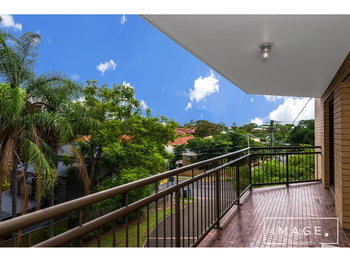 Image 3 for 5/45 Beatrice St, Taringa  QLD  4068