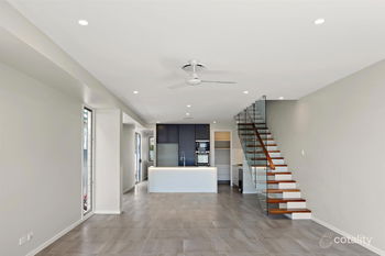 Image 3 for 1/82 Palm Beach Ave, Palm Beach  QLD  4221