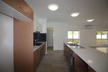 Image 3 for 9 Goodenia Place, BRIGHTON  QLD  4017