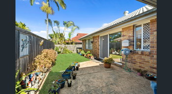 Image 4 for 3 Waterdown Dr, Elanora  QLD  4221
