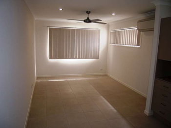 Image 4 for 2/10 Toby Close, Kallangur  QLD  4503