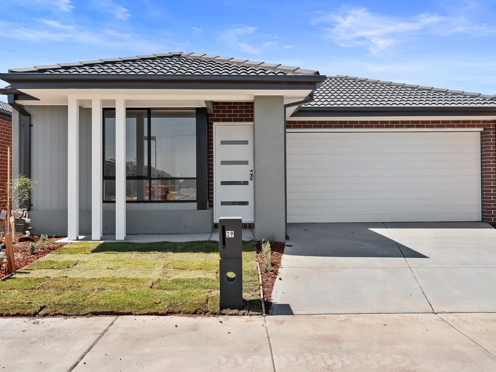 Main listing image for 29 Malleefowl Boulevard, Beveridge  VIC  3753