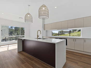 Image 3 for 1 Peaceful Pl, Burnside  QLD  4560