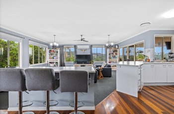 Image 6 for 2 McKinnon Dr, Burnside  QLD  4560