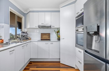 Image 4 for 2 McKinnon Dr, Burnside  QLD  4560