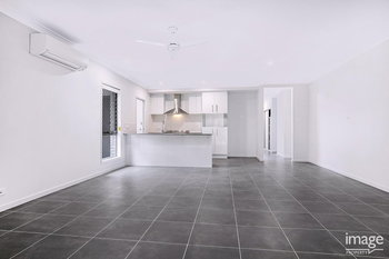 Image 3 for 17 Escalade Circuit, Pallara  QLD  4110