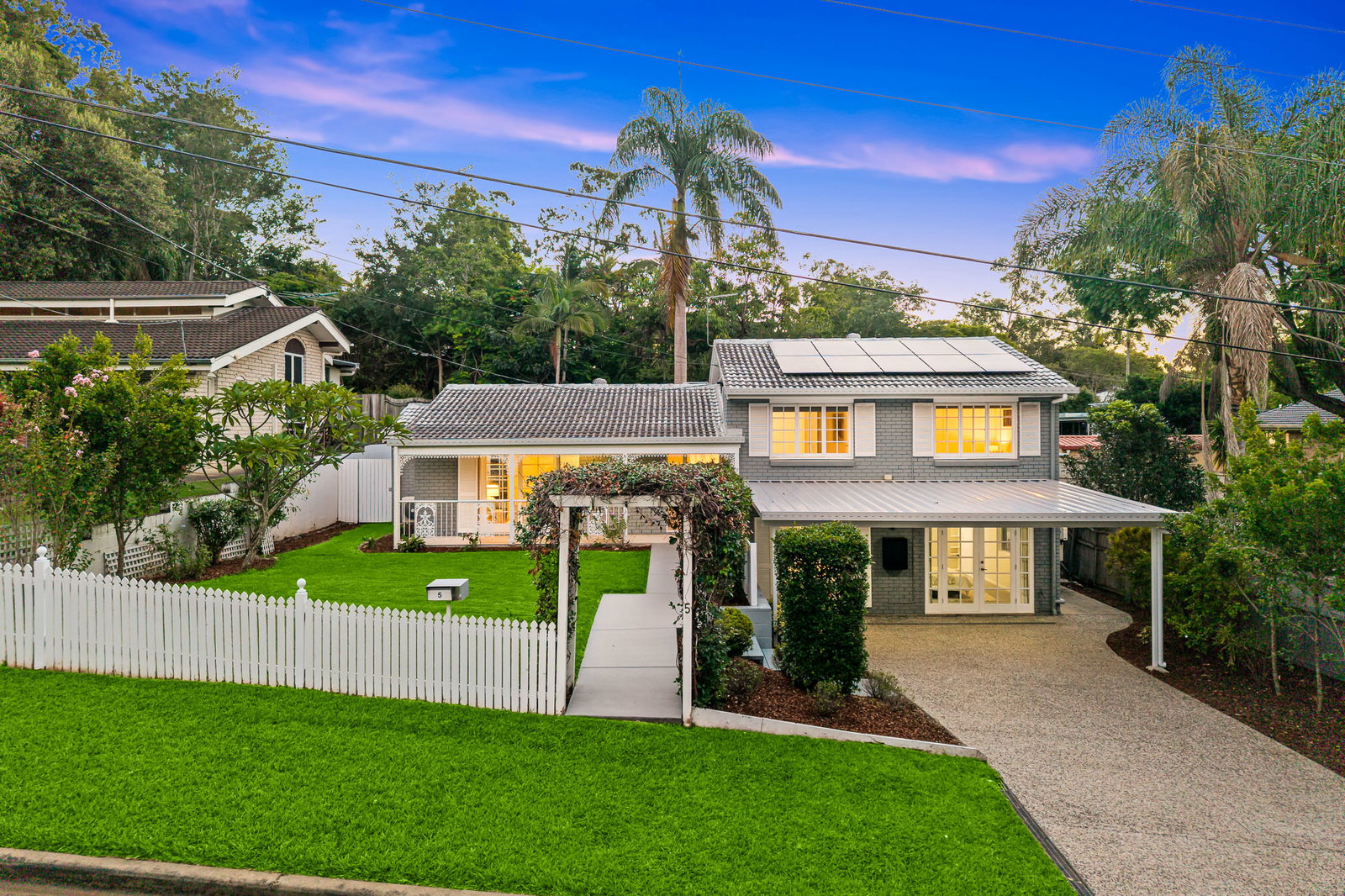 Main listing image for 5 Stardust St, Kenmore  QLD  4069