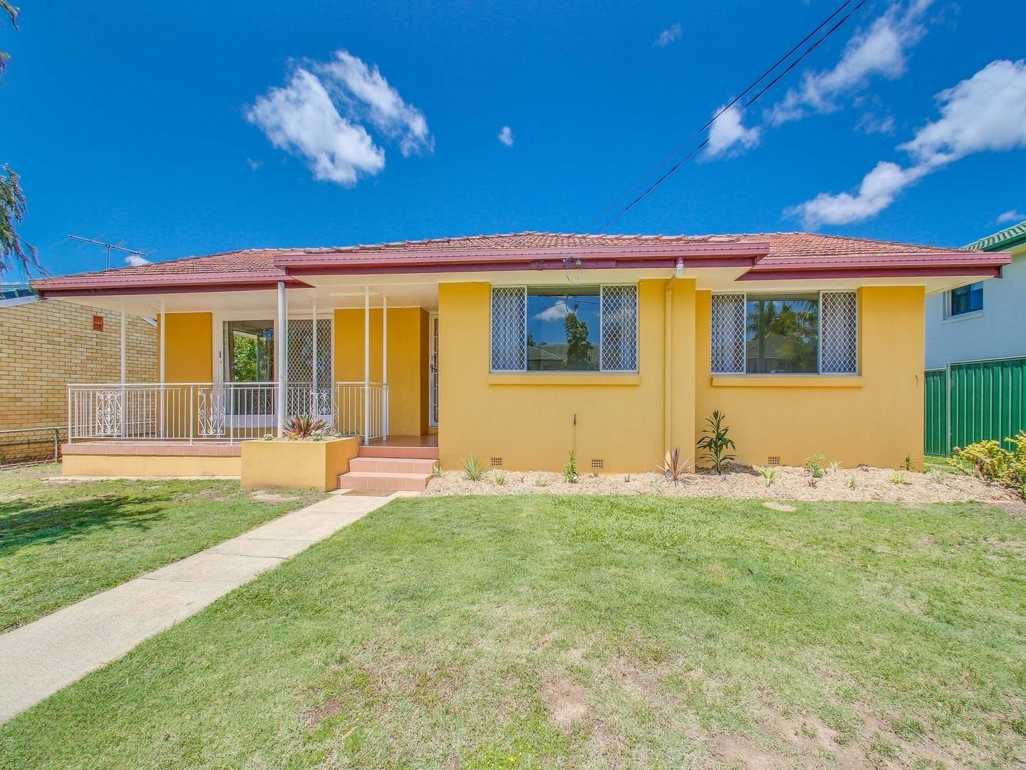 Main listing image for 8 Mayled St, Chermside West  QLD  4032