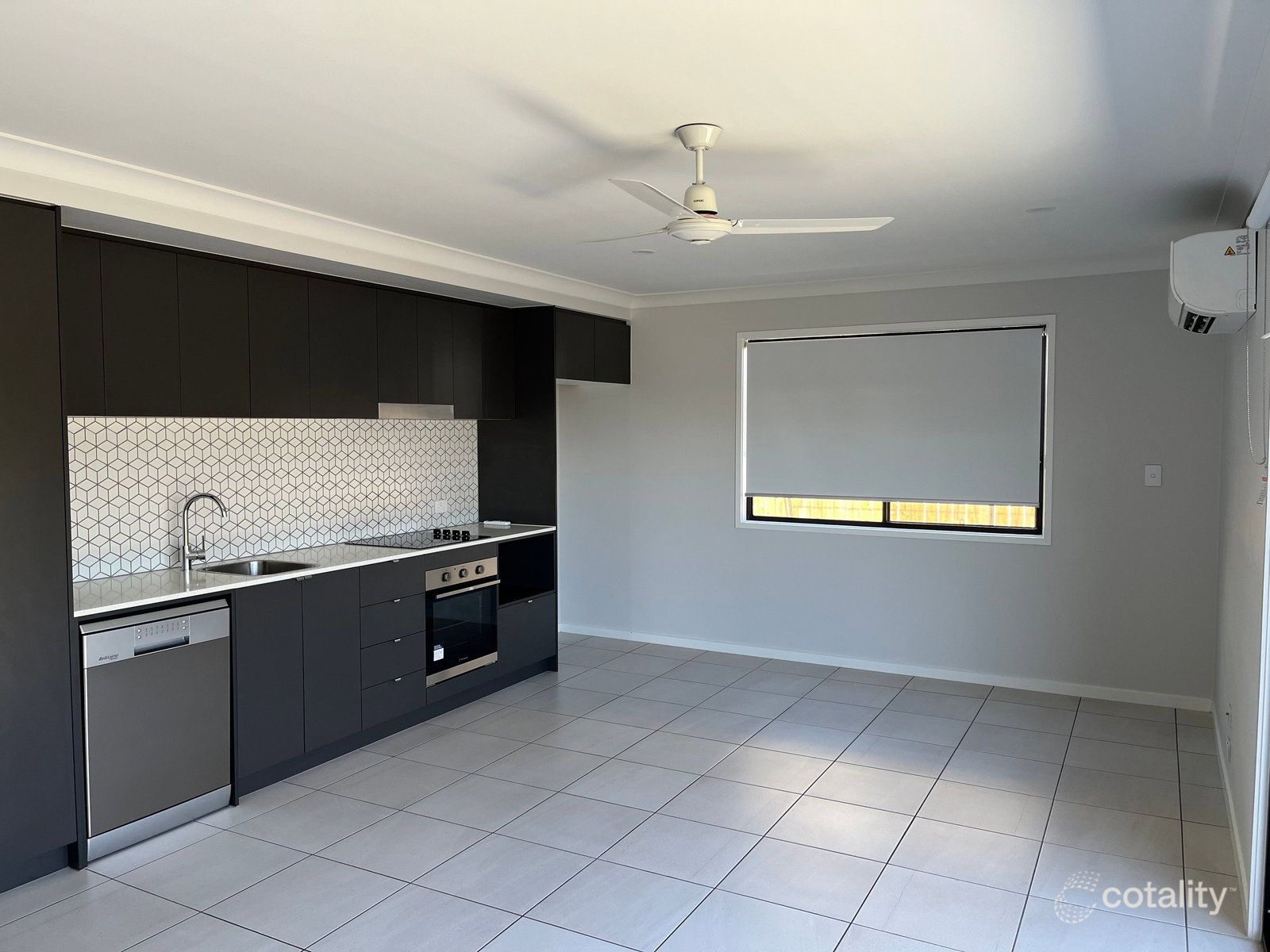 Main listing image for 1/2 Seagrass St, Deception Bay  QLD  4508