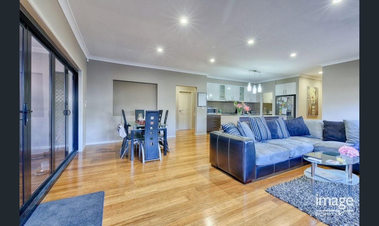 Main listing image for 48 Ravensbourne Cct, Waterford  QLD  4133