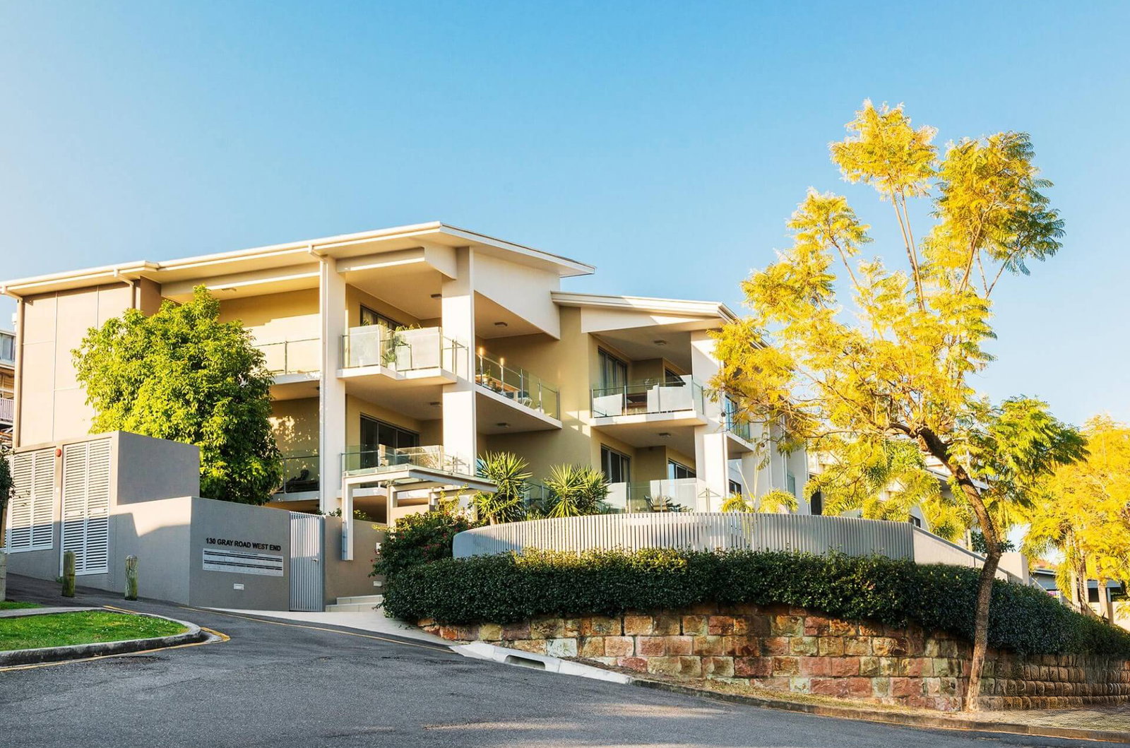 Main listing image for 2/130 Gray Rd, West End  QLD  4101