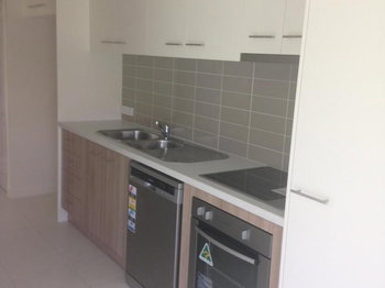 Image 5 for 2/70 Kyoto St, Brassall  QLD  4305