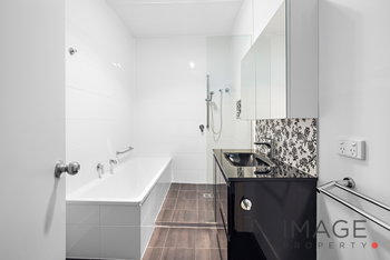 Image 6 for 57 Queen St, Blackstone  QLD  4304