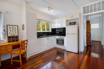 Image 6 for 11A Holmes St, North Ipswich  QLD  4305