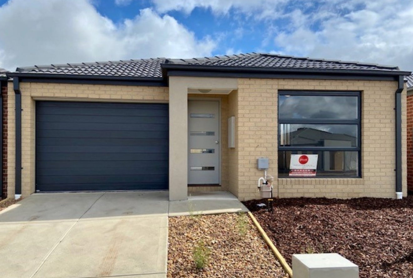 Main listing image for 9 Pearce Way, Weir Views  VIC  3338