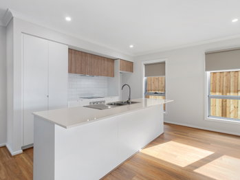 Image 3 for 25 Graystown Street, Sunbury  VIC  3429