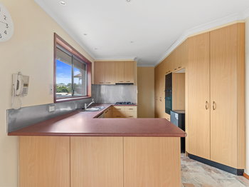 Image 5 for 38 Valley Cres, Glenroy  VIC  3046