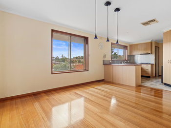 Image 4 for 38 Valley Cres, Glenroy  VIC  3046