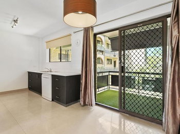 Image 5 for 2/71 Melton Rd, Nundah  QLD  4012