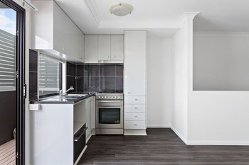 Image 3 for 8 Tomaree Ln, Fitzgibbon  QLD  4018