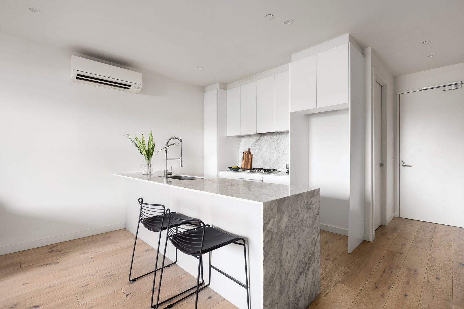 Main listing image for 102/1 Littlewood St, Hampton  VIC  3188