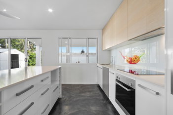 Image 4 for 30 Japonica Dr, Palm Beach  QLD  4221