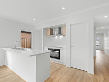 Image 4 for 38 Giovanni Drive, Charlemont  VIC  3217