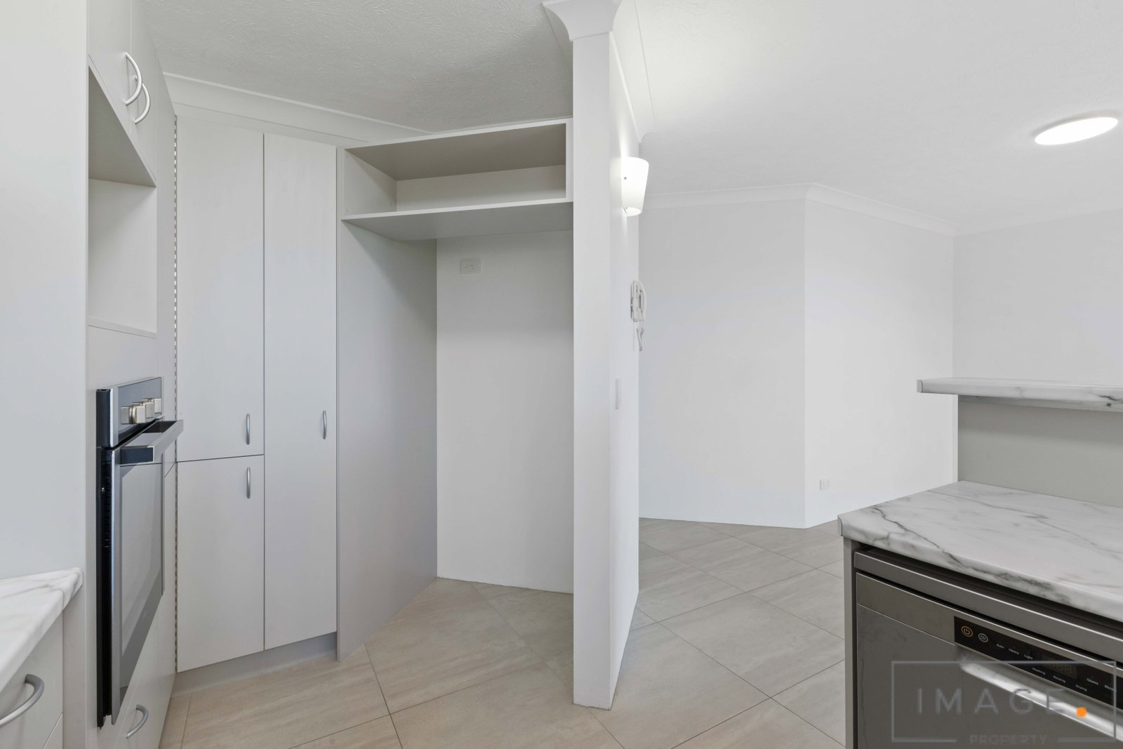 2/48 Kitchener St, Coorparoo, QLD, 4151, Coorparoo - Thumbnail 7