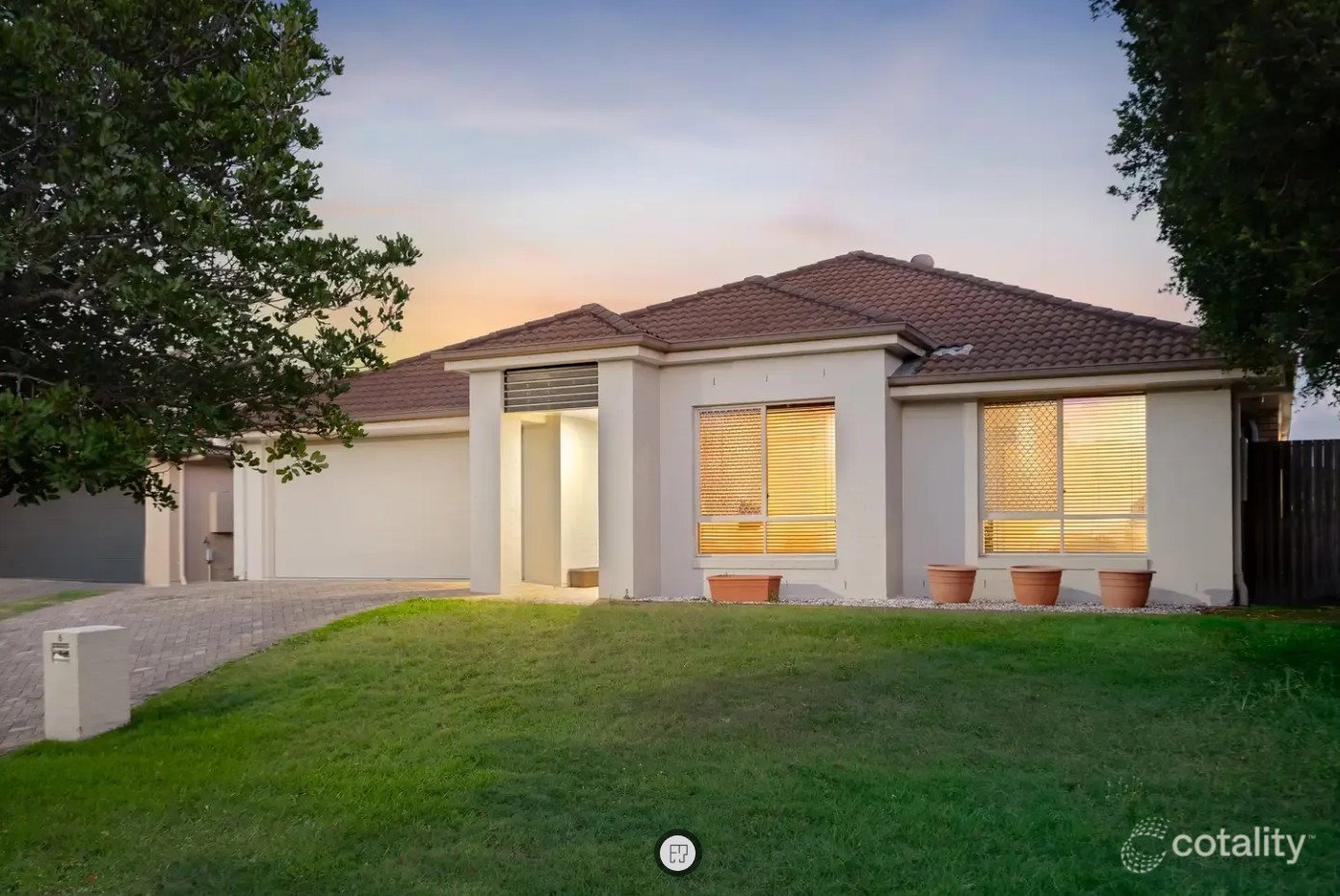 Main listing image for 6 Pickering Pl, Upper Kedron  QLD  4055